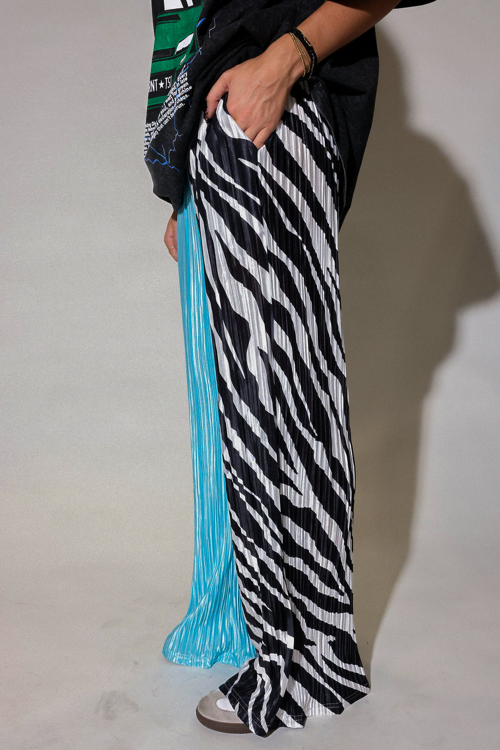 Zebra Split Plissé Pants