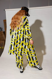 B-A-N-A-N-A-S Oversized Bow-Tie Set