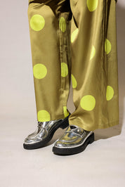 Spot On Oversized Bow-Tie Set