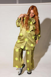 Spot On Oversized Bow-Tie Set