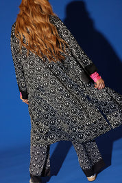 Main Character Smiley Duster