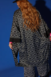 Main Character Smiley Duster