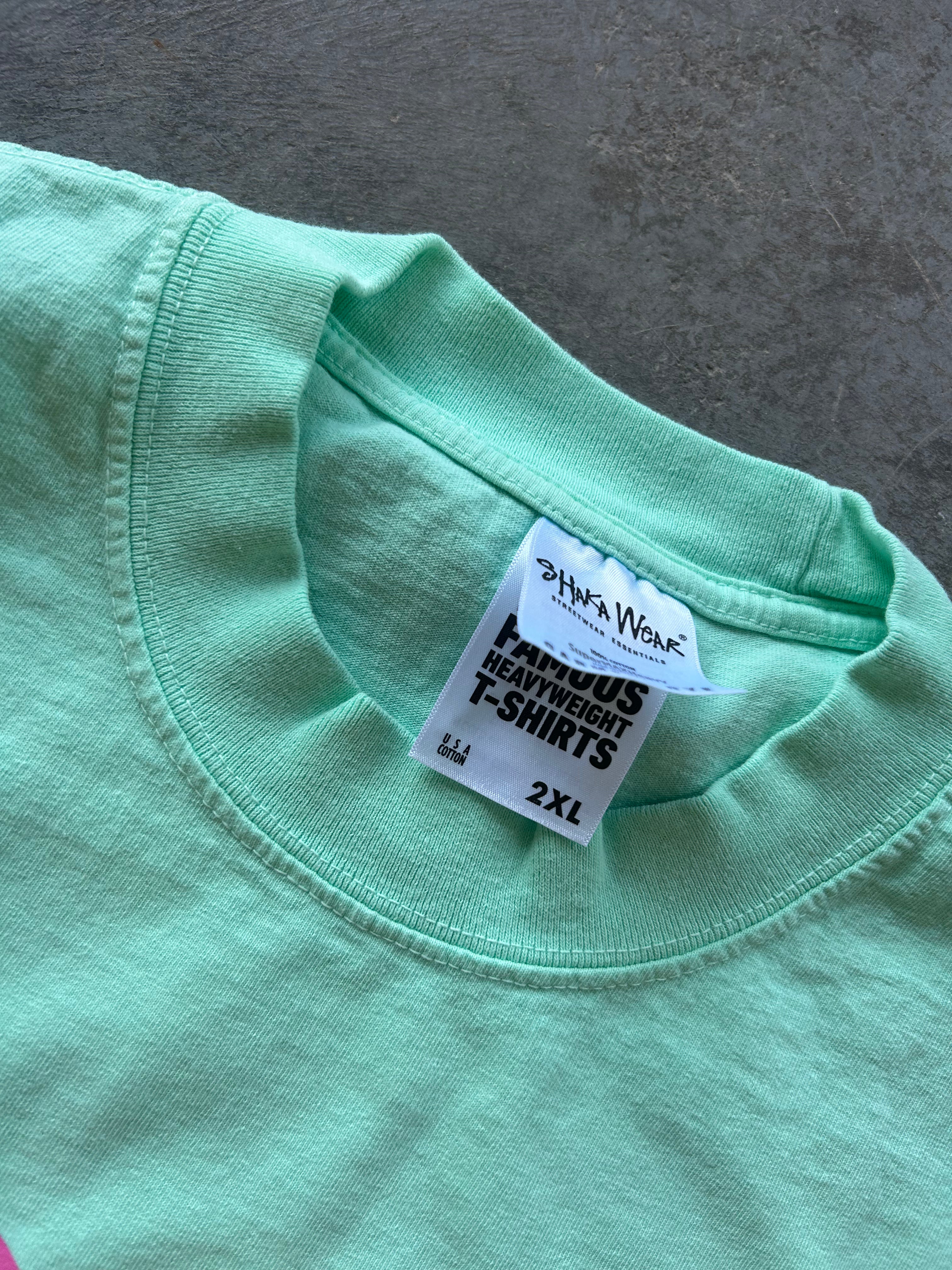 Close up of 2XL tag