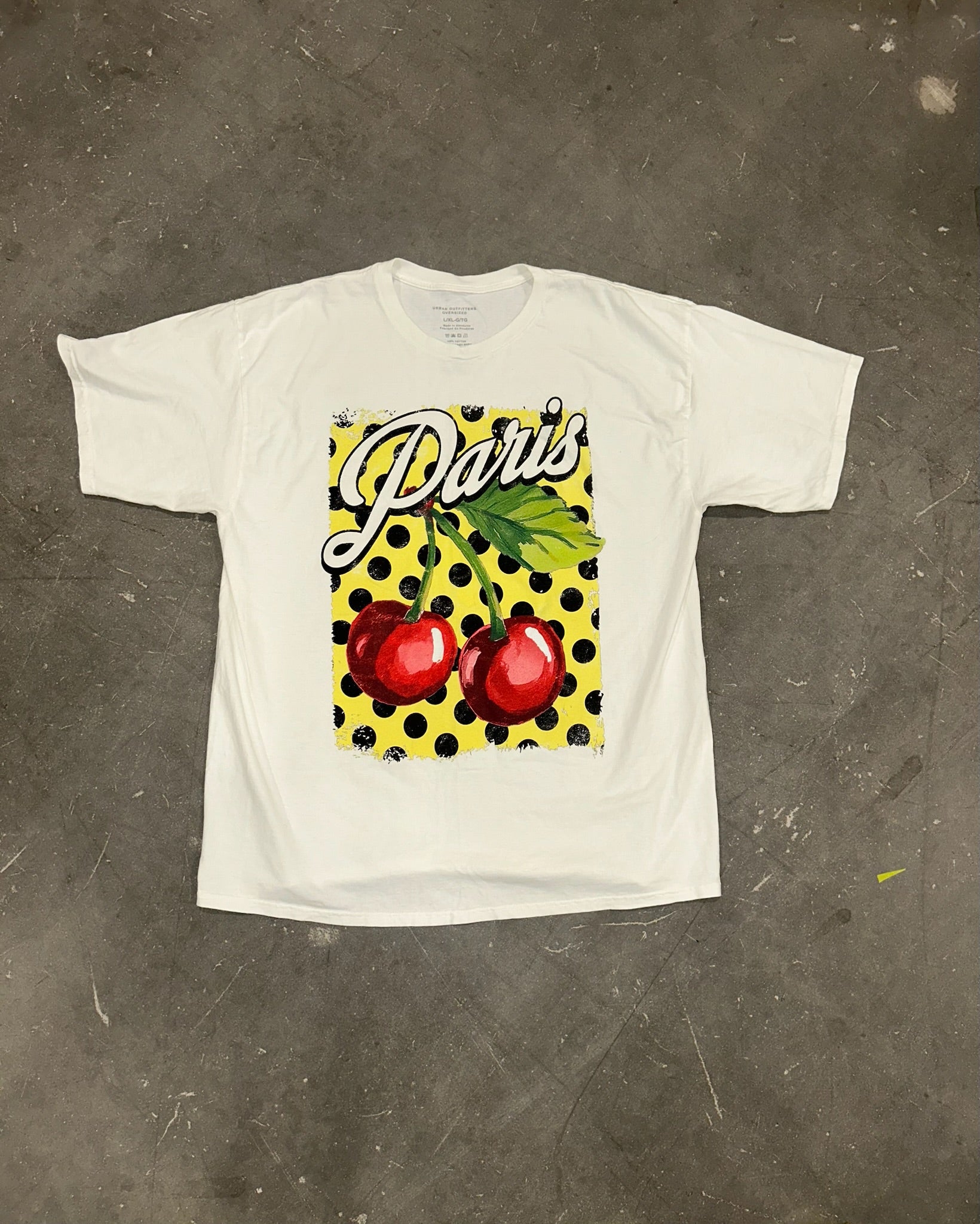 Urban Outfitters Graphic Tee (Size L/XL) | VIP Warehouse Sale