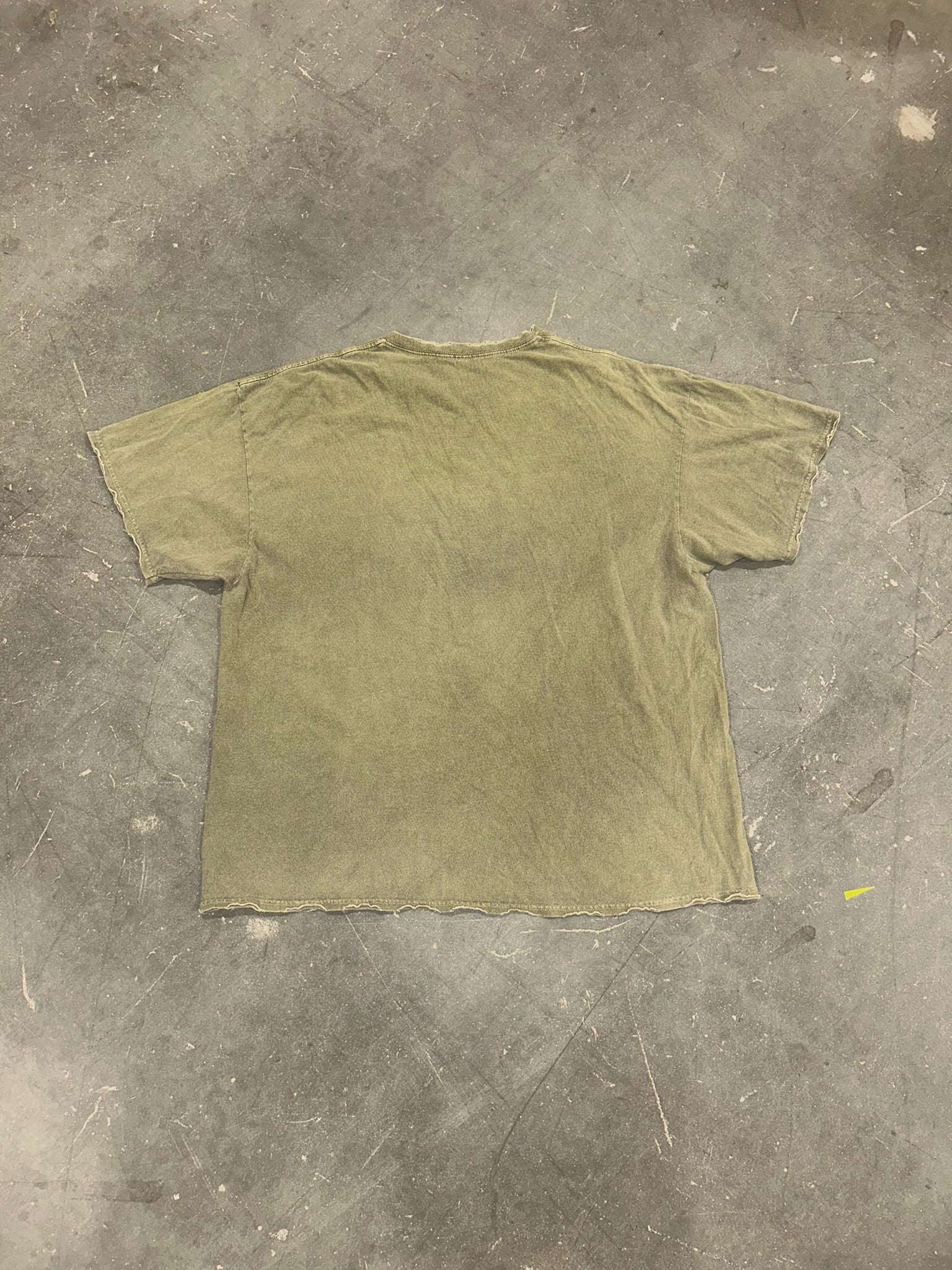 Def Leopard Band Tee (Size S/M) | VIP Warehouse Sale