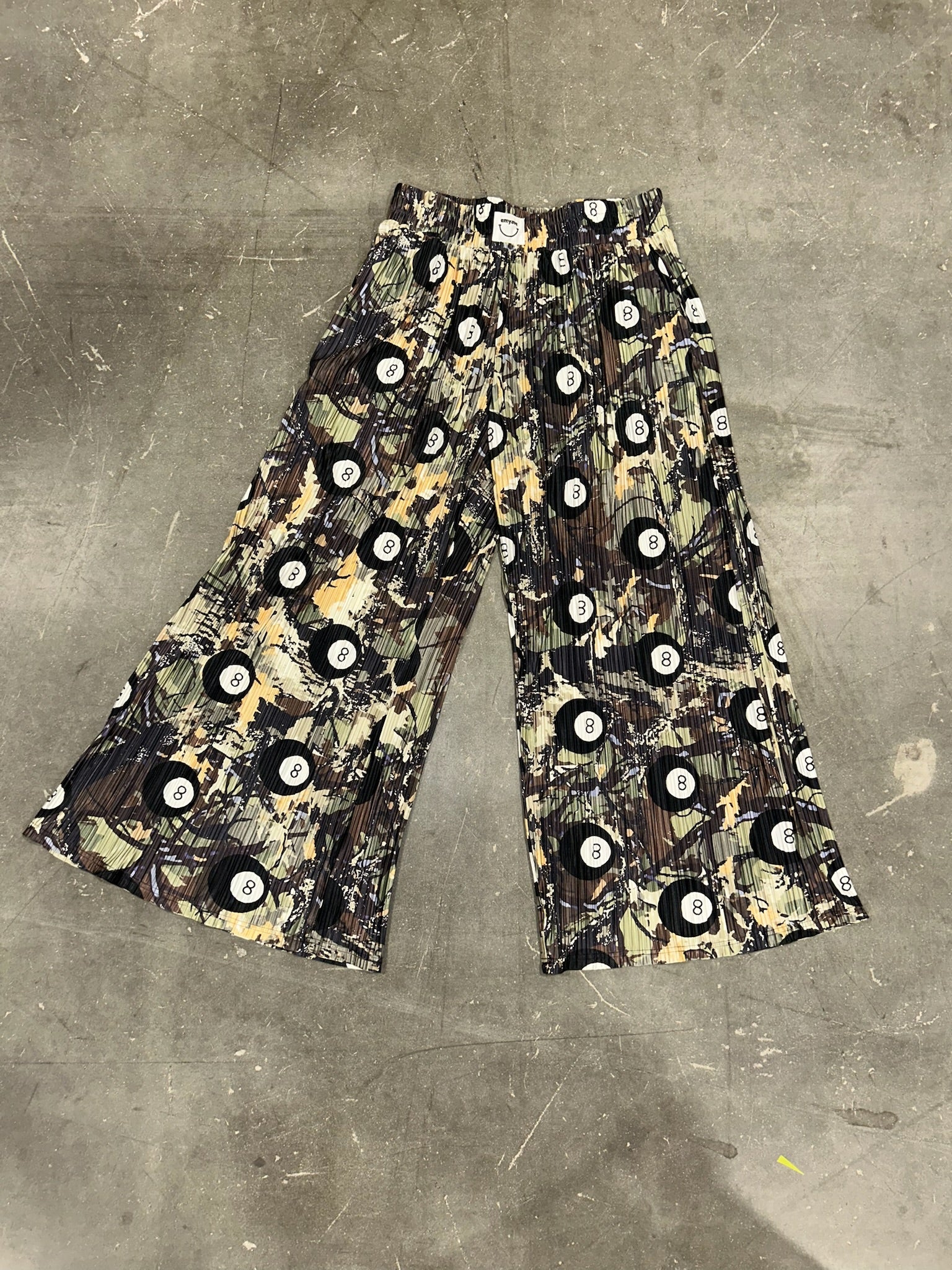 Lucky Shot Camo Pants (Size L/XL) | VIP Warehouse Sale