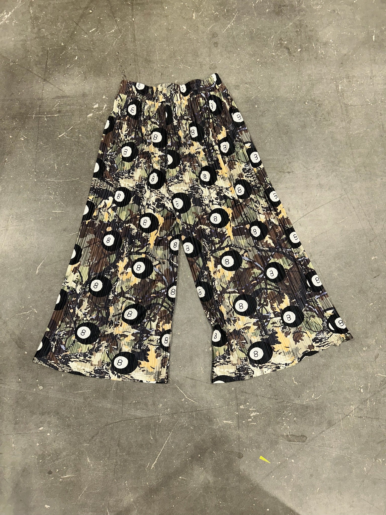 Lucky Shot Camo Pants (Size L/XL) | VIP Warehouse Sale