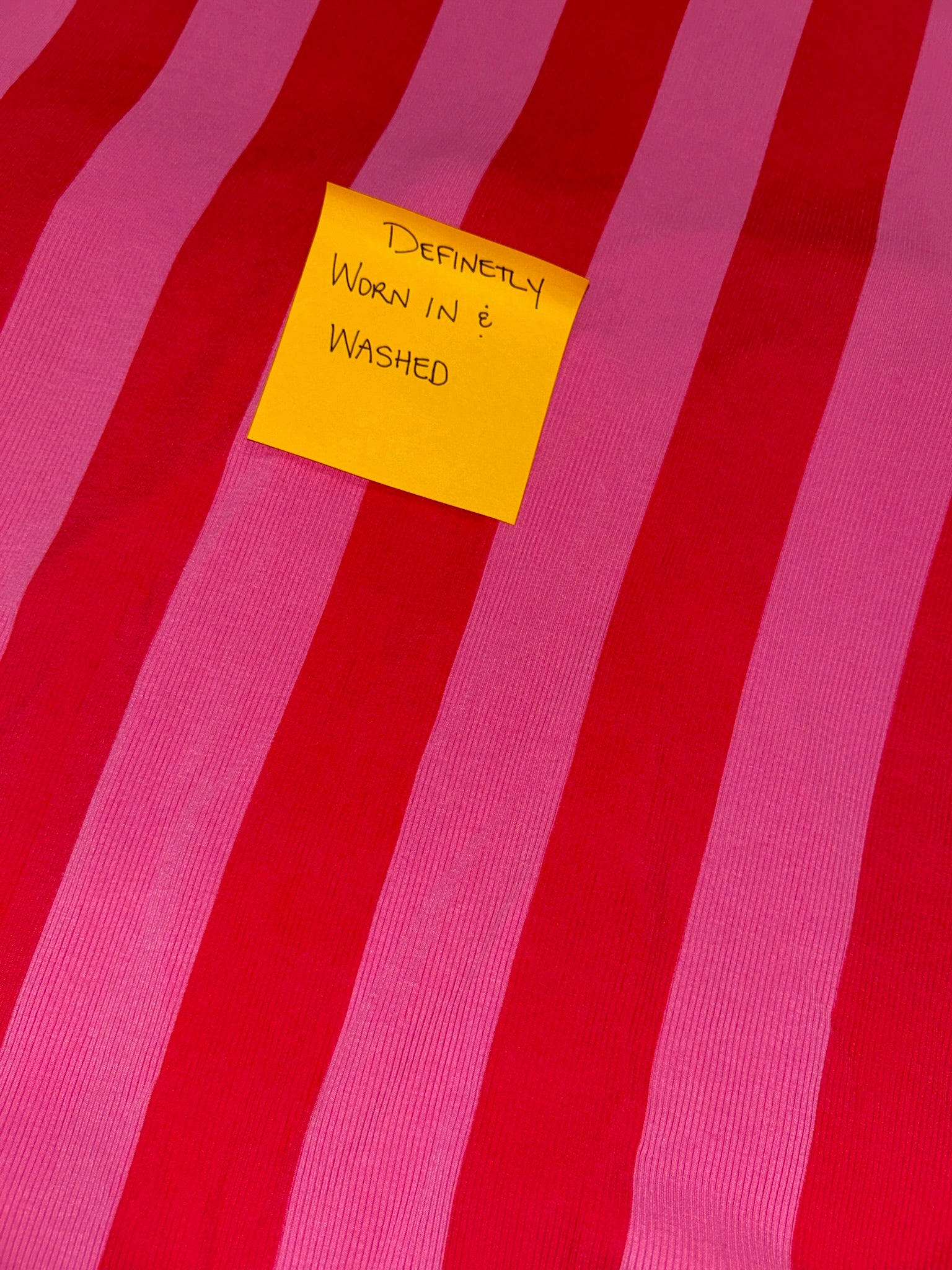 Heat Stroke Pink and Red Set (Size M/L) | VIP Warehouse Sale