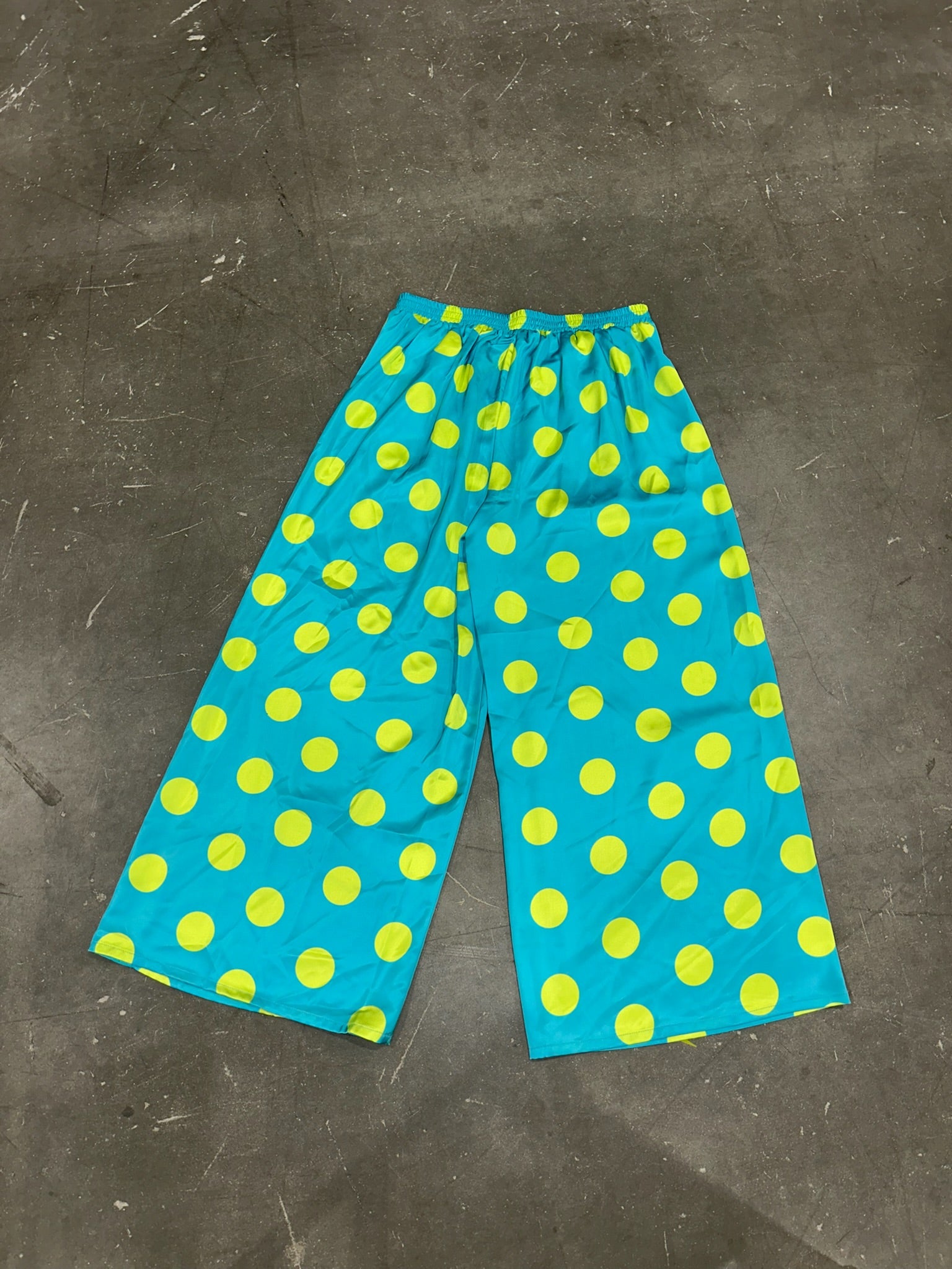 Spot Light Wide-Leg Trouser (Size M/L) | VIP Warehouse Sale