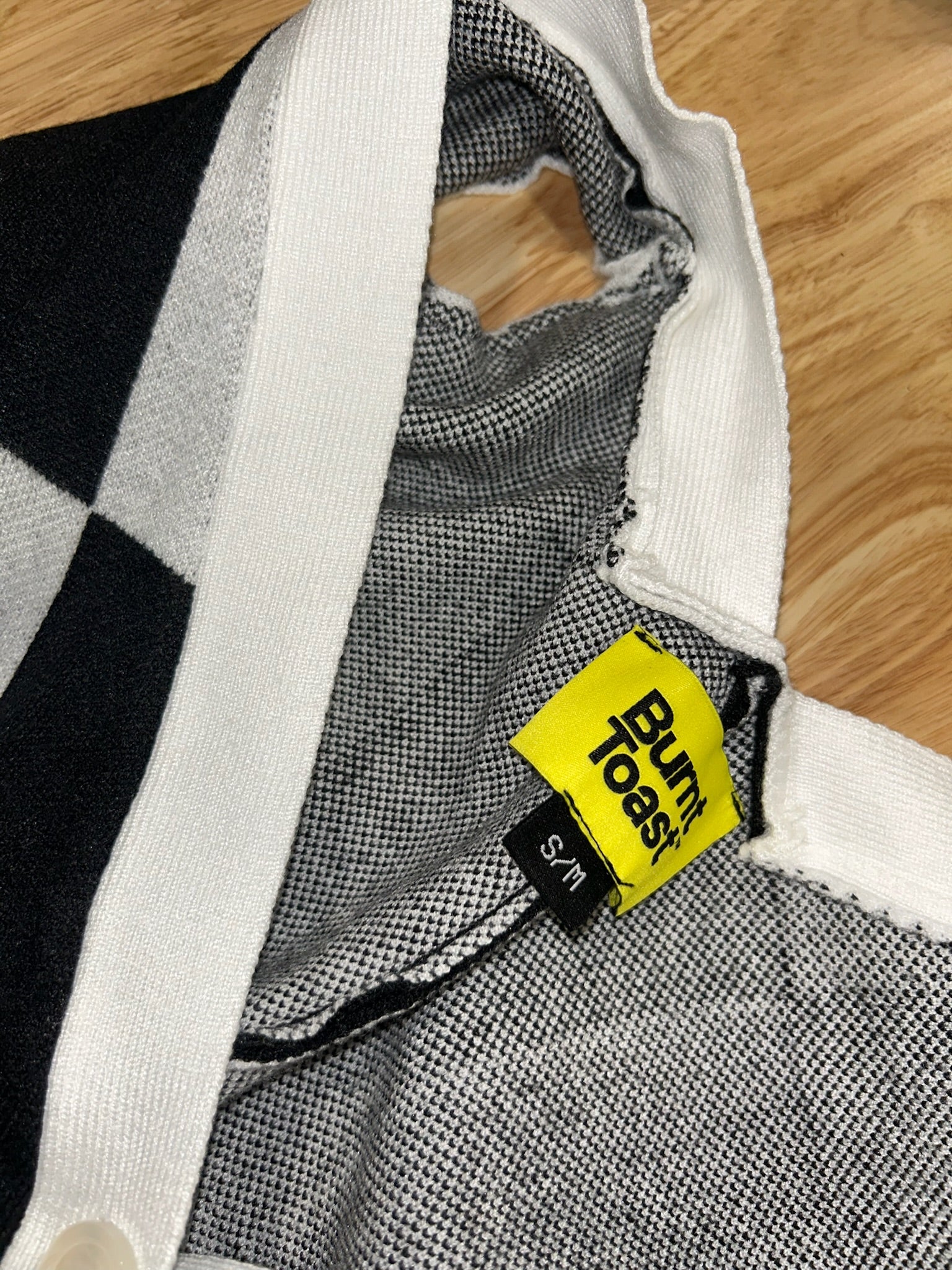 DEFECTIVE Checkered Cardigan (Size S/M) | VIP Warehouse Sale