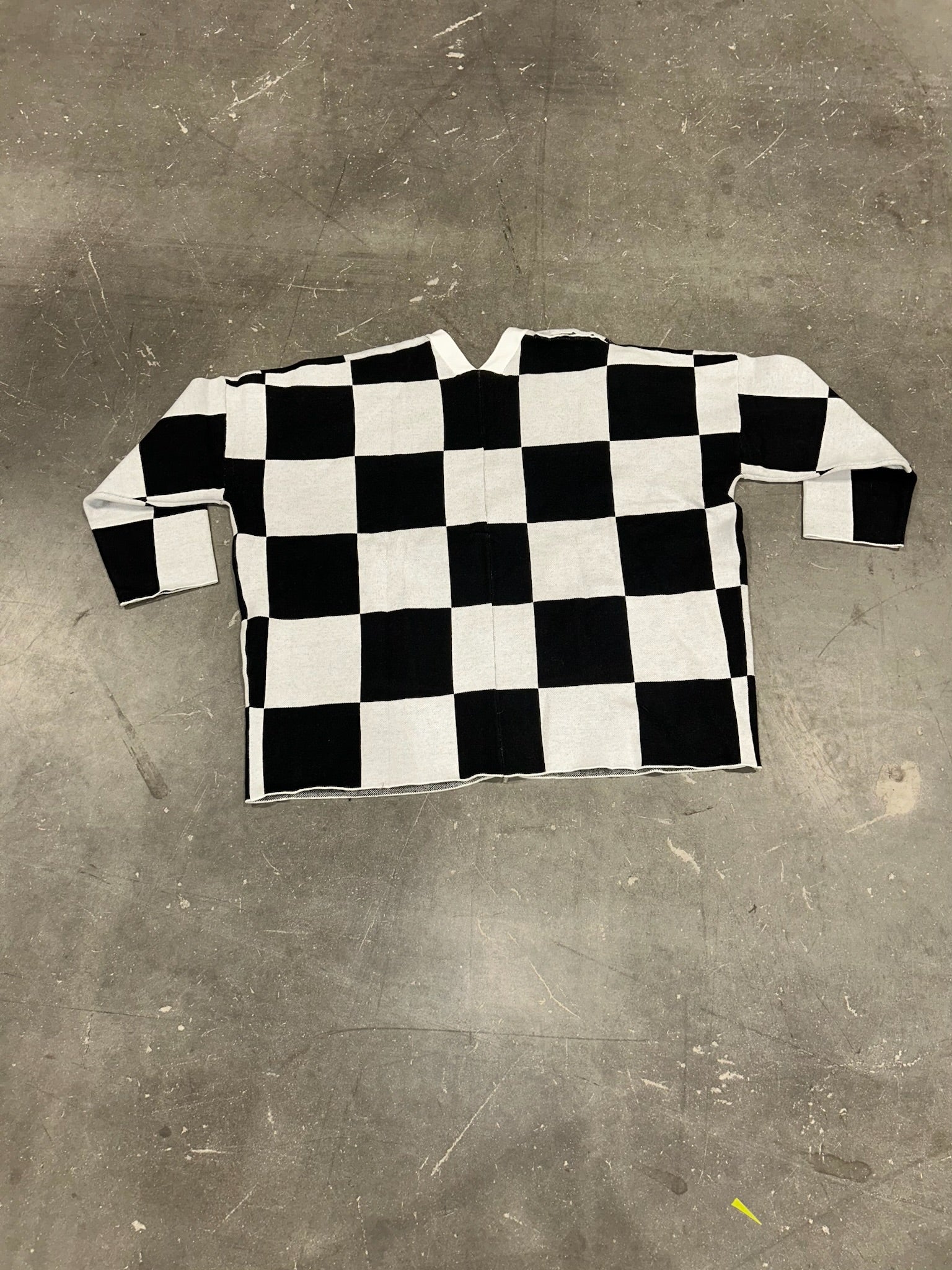 DEFECTIVE Checkered Cardigan (Size S/M) | VIP Warehouse Sale