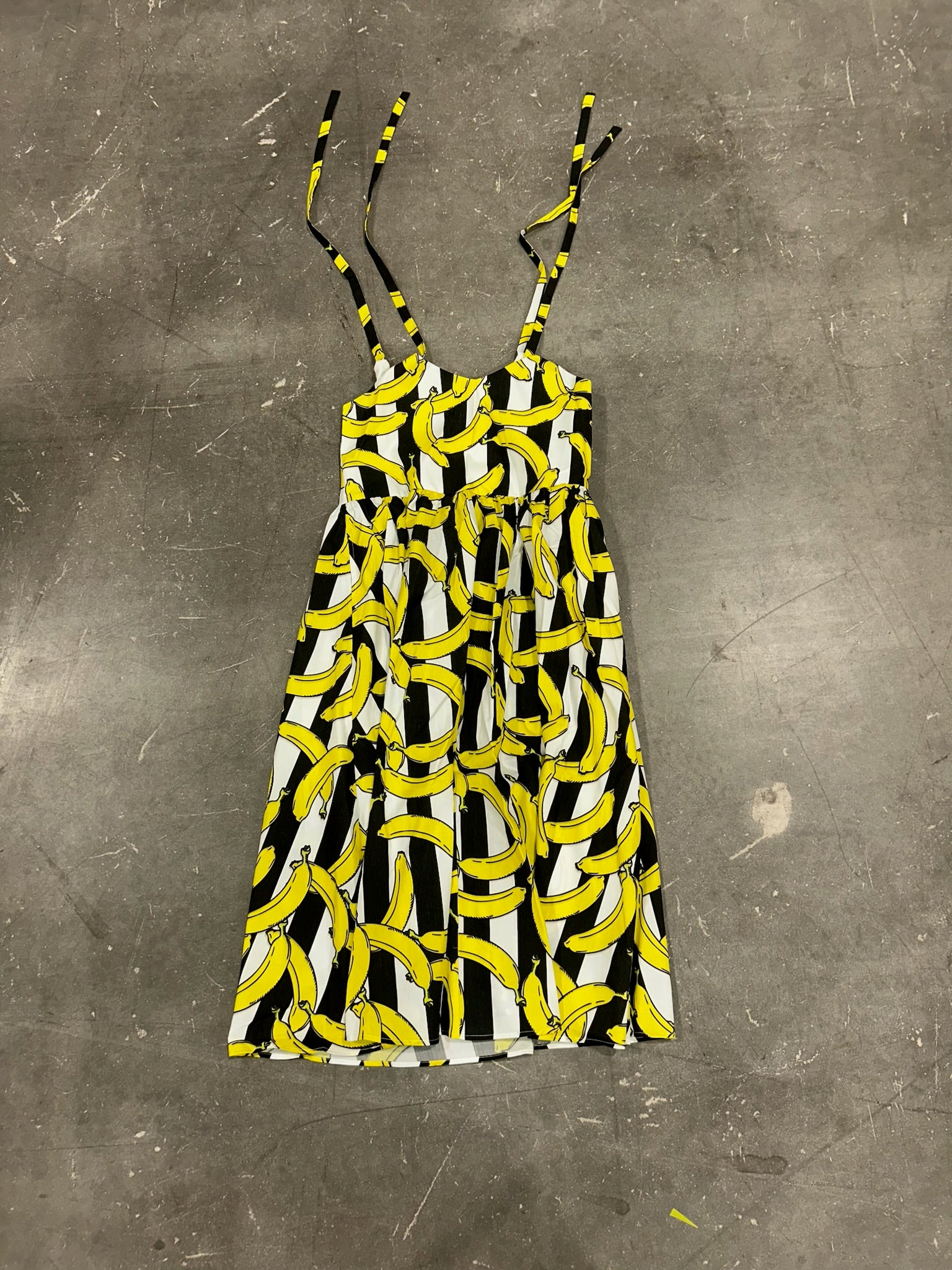 Bananas Linen Dress (Size XS/S) | VIP Warehouse Sale