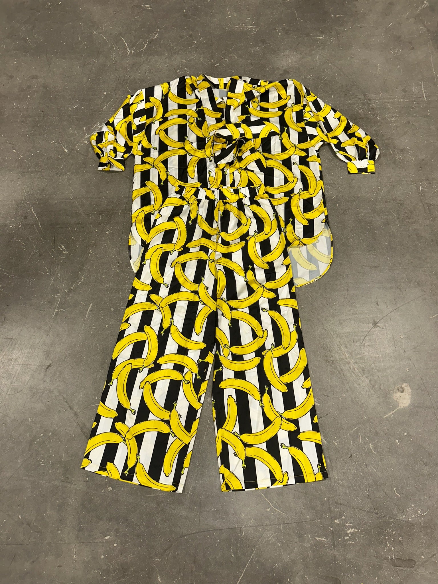 Bananas Set (Size S/M) | VIP Warehouse Sale