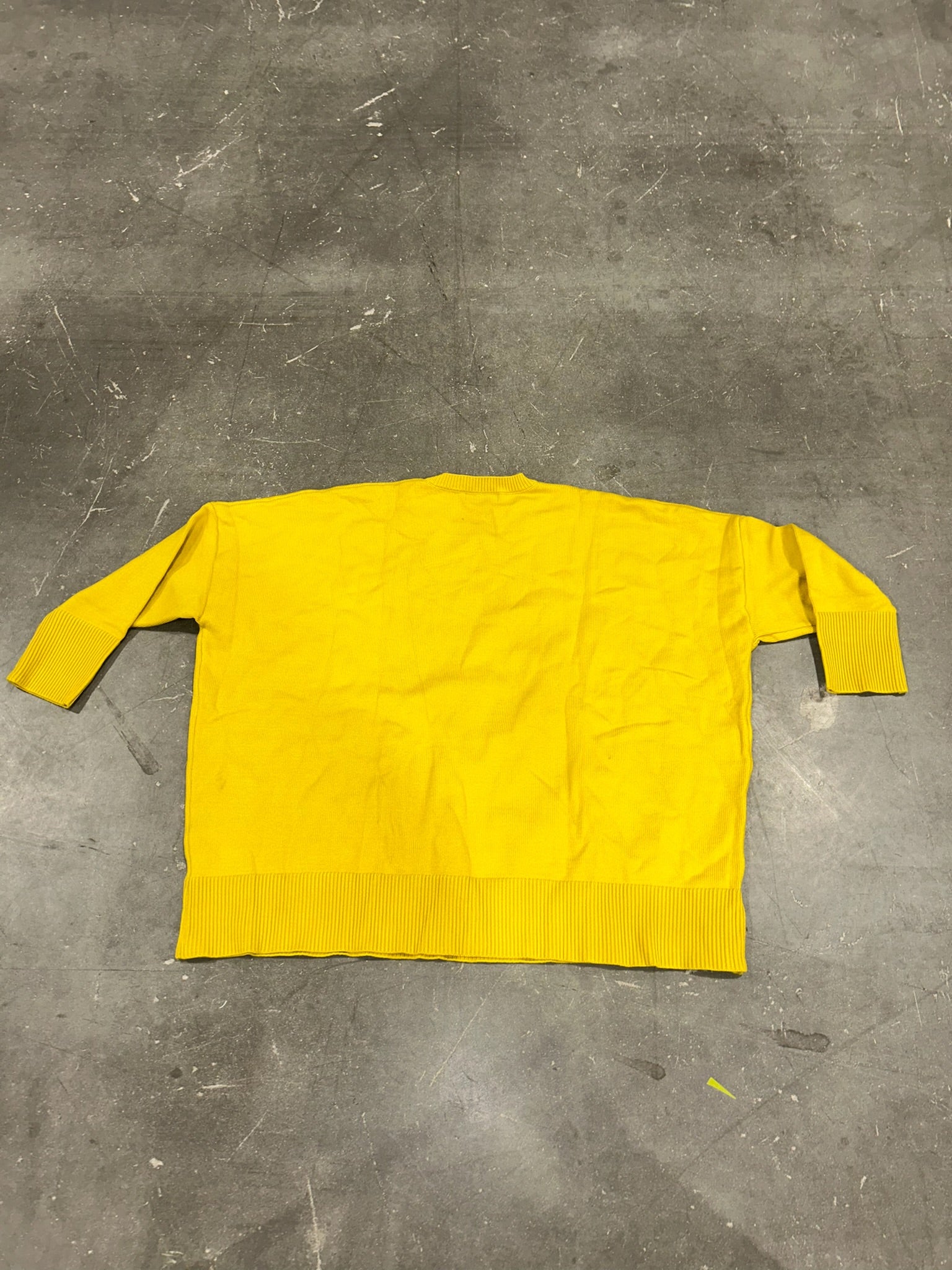 Big Mood Smiley Oversized Sweater DEFECTIVE (Size 2X/3X) | VIP Warehouse Sale